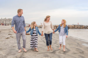 family photos taken at Oceanside Harbor by a professional photographer in San Diego and Oceanside.